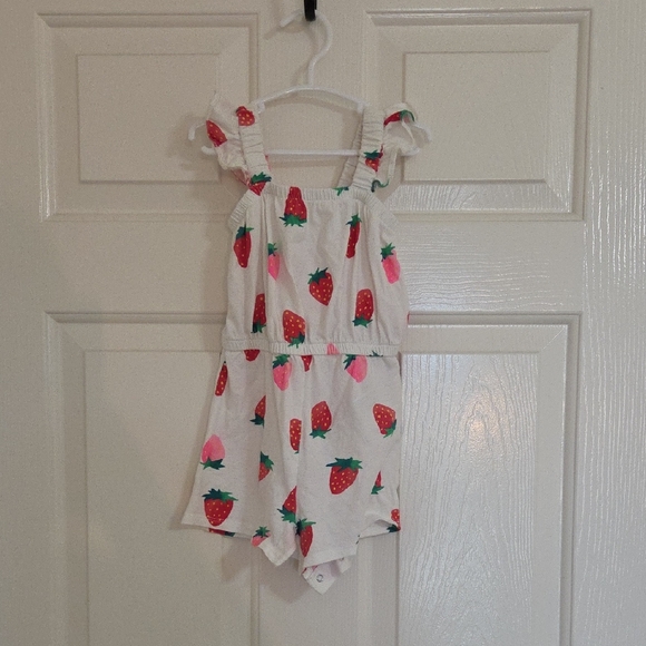 Old Navy Other - Old Navy White Strawberry-Print Girls' Romper with Ruffle Straps